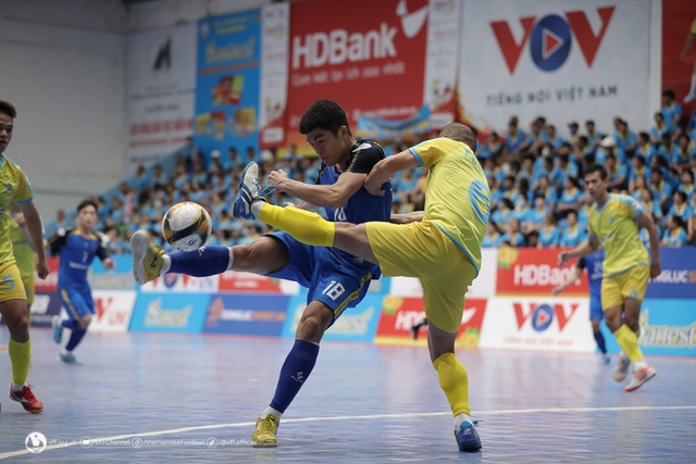 Lượt 2 giải futsal VĐQG 2024 | Savinest Khánh Hòa và Sahako chia điểm kịch tính - Ảnh 1.