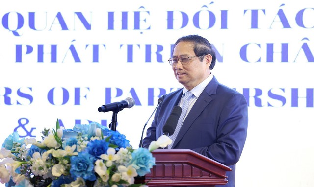 Thủ tướng Phạm Minh Chính: Hợp tác Việt Nam - ADB cần có tầm nhìn xa, hiệu quả hơn - Ảnh 3.