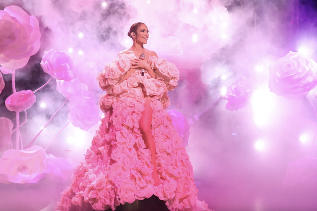 Album mới tụt dốc, Jennifer Lopez huỷ liên tiếp 7 buổi diễn - Ảnh 1.