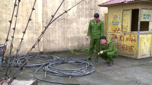 Công an thị xã Nghi Sơn bắt giữ 3 đối tượng trộm cắp  thiết bị tại Công ty cổ phần xi măng Công Thanh  - Ảnh 1.