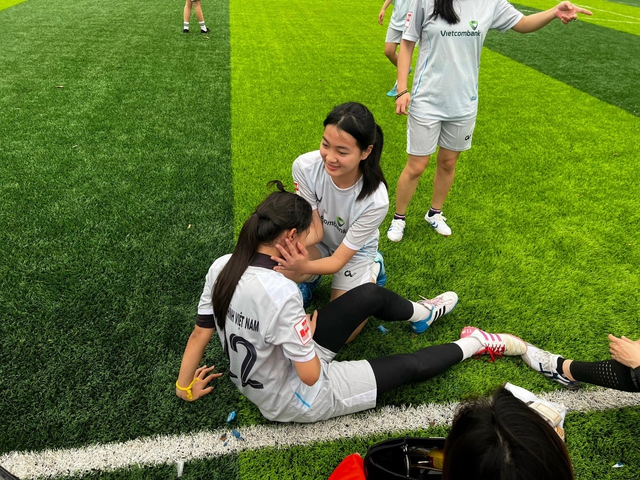 Đoàn Thanh niên VTV giành Á quân giải bóng đá nữ Khối các cơ quan Trung ương - Ảnh 6.