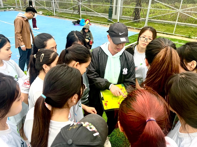 Đoàn Thanh niên VTV giành Á quân giải bóng đá nữ Khối các cơ quan Trung ương - Ảnh 2.