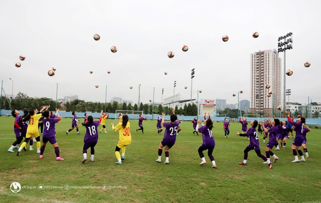 ĐT U16 nữ Việt Nam tập trung chuẩn bị thi đấu giao hữu quốc tế  - Ảnh 4.