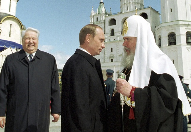 Những cột mốc quan trọng trong 25 năm nắm quyền của Tổng thống Putin - Ảnh 1.