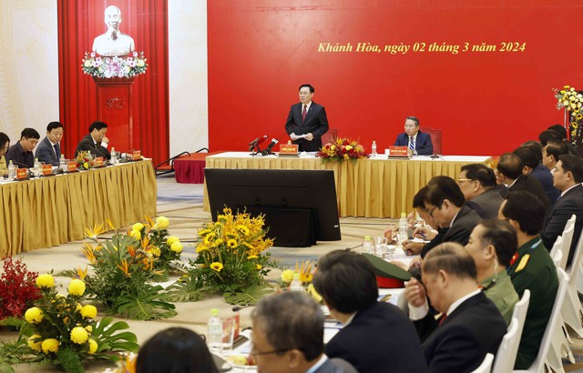 Chủ tịch Quốc hội: Khánh Hòa tập trung thực hiện hiệu quả Quy hoạch tỉnh - Ảnh 1.