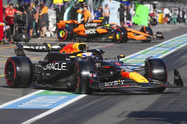 Đua xe F1: Max Verstappen.giành vị trí xuất phát đầu tiên tại GP Australia - Ảnh 1.