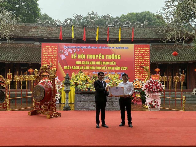 Hải Dương tổ chức khai hội truyền thống Văn miếu Mao Điền, khai mạc Ngày hội Sách và Văn hóa đọc Việt Nam - Ảnh 5.