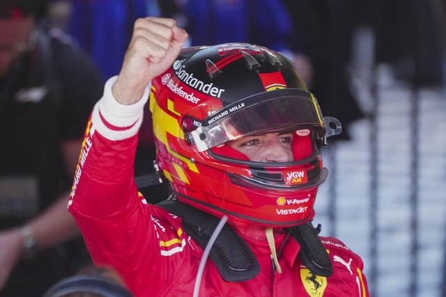 Đua xe F1: Carlos Sainz mong muốn trở thành tay đua chính trong tương lai - Ảnh 2.