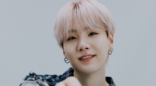 Han So Hee một mực phủ nhận là tiểu tam, Suga (BTS) bắt đầu khoá huấn luyện quân sự - Ảnh 3.