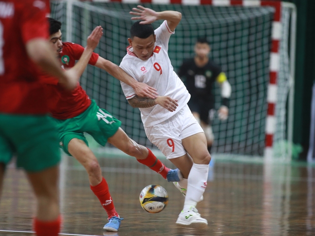 ĐT futsal Việt Nam hoà nghẹt thở với đối thủ hạng 8 thế giới - Ảnh 1.