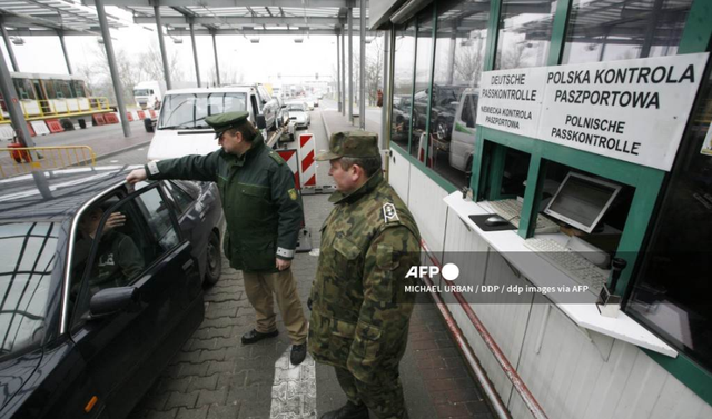 Bulgaria, Romania gia nhập khu vực Schengen  - Ảnh 1.