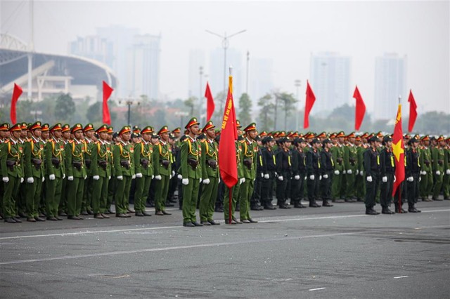 Hơn 5.000 chiến sĩ Cảnh sát cơ động tham gia tổng duyệt Lễ kỷ niệm 50 năm ngày truyền thống - Ảnh 3.