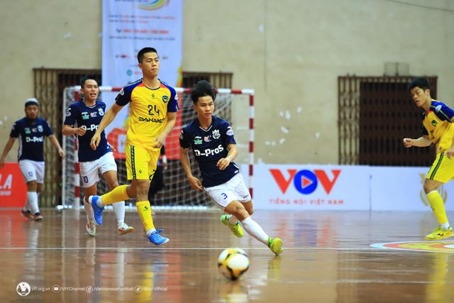 Lượt 3 giải futsal HDBank VĐQG 2024: Sahako và Sanvinest Khánh Hòa thắng trận đầu tiên  - Ảnh 2.
