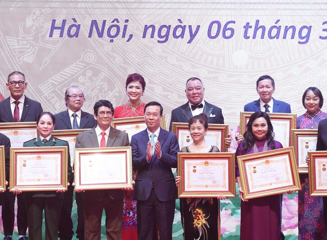 Ngọc hoàng Quốc Khánh, Xuân Bắc, Thanh Lam... nhận danh hiệu NSND - Ảnh 9.