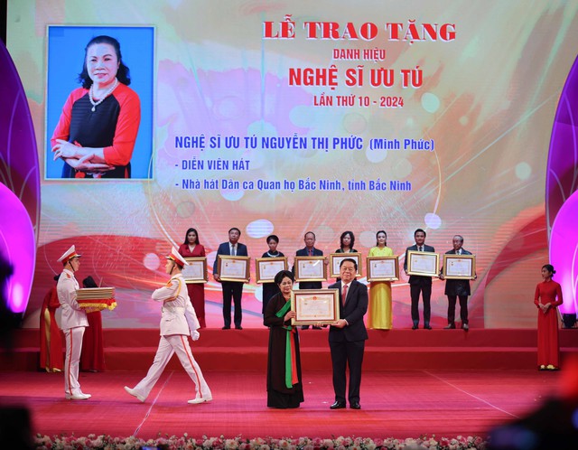 Ngọc hoàng Quốc Khánh, Xuân Bắc, Thanh Lam... nhận danh hiệu NSND - Ảnh 10.