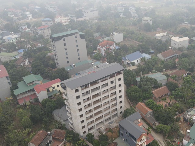 Hàng loạt chung cư mini sai phạm, cao cả chục tầng ở Thạch Thất (Hà Nội) - Ảnh 6.