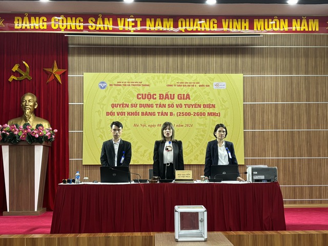 Đấu giá khối băng tần B1 mở ra kỷ nguyên mới cho thông tin di động và 5G tại Việt Nam - Ảnh 2.