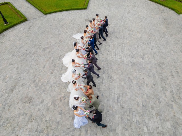 Bộ ảnh kỷ niệm ngày cưới đặc biệt của 13 cặp đôi U60 tại Tuyên Quang. - Ảnh 2.