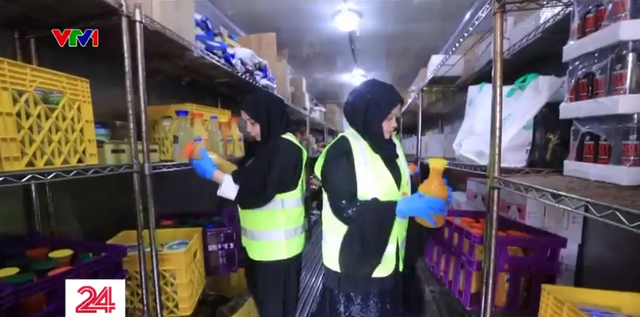 Chiến dịch quyên góp thực phẩm thừa trong tháng Ramadan - Ảnh 1.