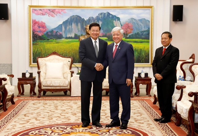 Tổng Bí thư, Chủ tịch nước Lào tiếp Chủ tịch Ủy ban Trung ương MTTQ Việt Nam - Ảnh 2.