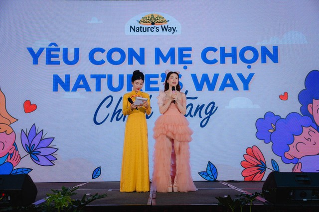Hòa Minzy tham dự Lễ ký kết hợp tác phát triển toàn diện của Natures Way Úc và Megasun Group - Ảnh 4.