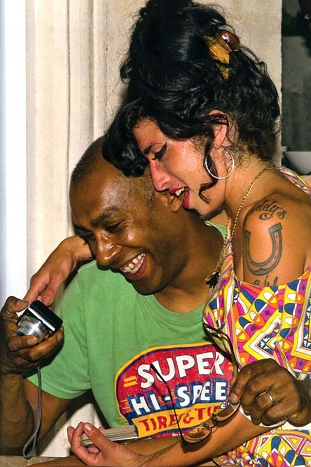 Cuộc nói chuyện cuối cùng trước khi chết của Amy Winehouse được hé lộ - Ảnh 1.