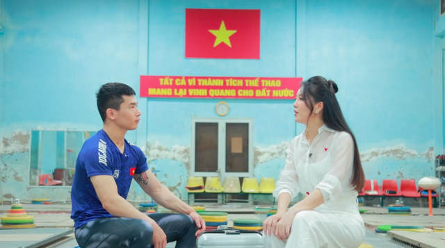 Lực sĩ Trịnh Văn Vinh và câu chuyện giành vé tham dự Olympic Paris 2024 - Ảnh 1.