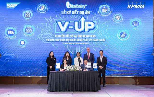 VitaDairy và KPMG Việt Nam ký kết hợp tác khởi động dự án chuyển đối số V-UP - Ảnh 1.