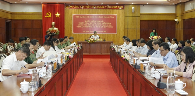 Đại tướng Tô Lâm, Bộ trưởng Bộ Công an làm việc tại Tây Ninh - Ảnh 2.