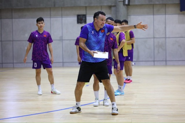 HLV Diego Giustozzi: Đội tuyển Futsal Việt Nam đã sẵn sàng  - Ảnh 5.
