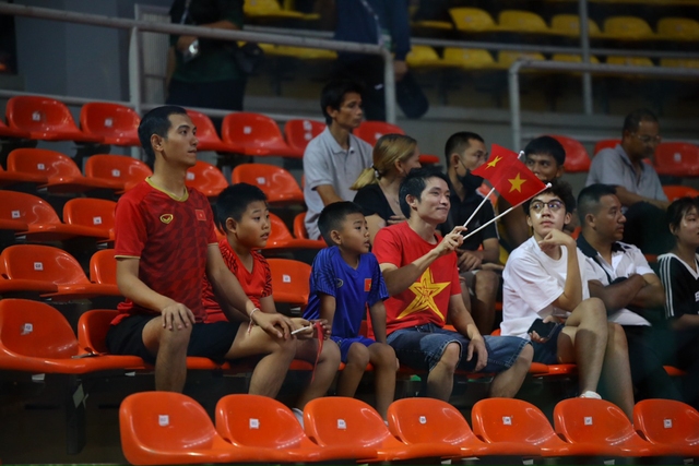 VCK futsal châu Á 2024 (bảng A): Futsal Việt Nam chia điểm với Myanmar - Ảnh 4.