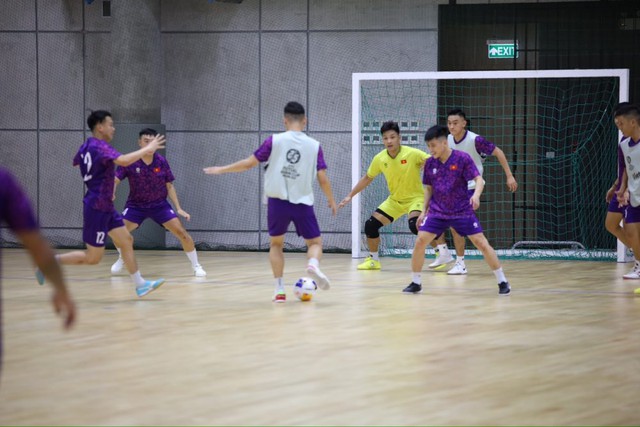 HLV Diego Giustozzi: Đội tuyển Futsal Việt Nam đã sẵn sàng  - Ảnh 3.