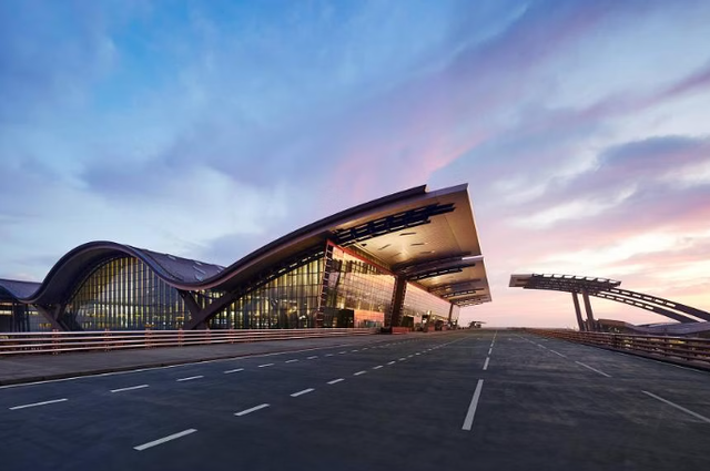 Sân bay quốc tế Hamad ở Qatar - sân bay tốt nhất thế giới năm 2024 - Ảnh 1.
