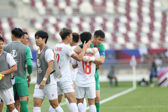 VCK U23 châu Á 2024: U23 Việt Nam tiếp tục giành chiến thắng - Ảnh 2.