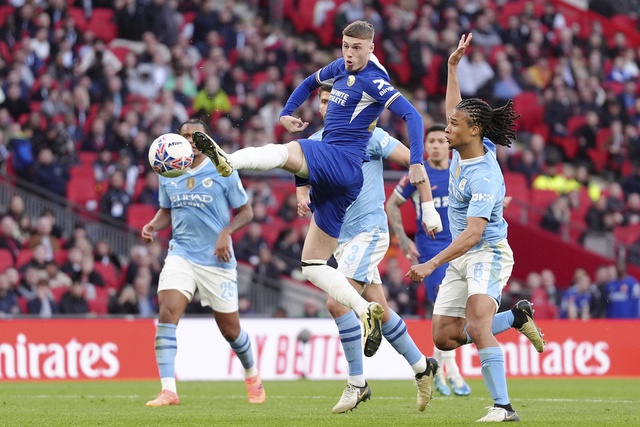 Manchester City vượt qua Chelsea ở bán kết FA Cup - Ảnh 1.
