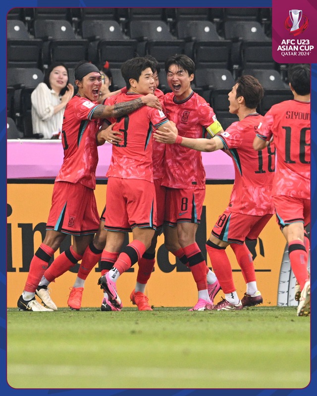 Thắng tối thiểu U23 Nhật Bản, U23 Hàn Quốc giành ngôi nhất bảng B - Ảnh 3.