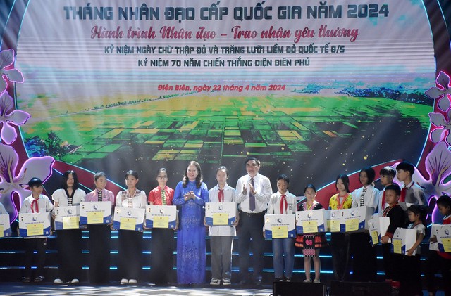 Khai mạc Lễ phát động Tháng nhân đạo cấp quốc gia năm 2024 tại tỉnh Điện Biên - Ảnh 4.