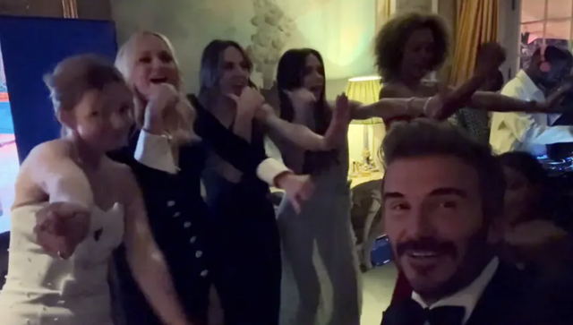 Spice Girls tái hợp tại tiệc sinh nhật của Victoria Beckham - Ảnh 1.