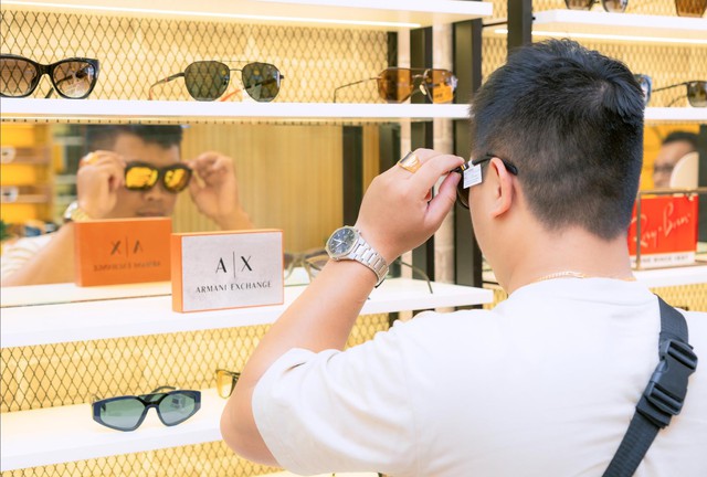Bảo vệ khách hàng trước vấn nạn mắt kính giả, Mắt Việt cam kết đền bù 1000% nếu không chính hãng - Ảnh 5.