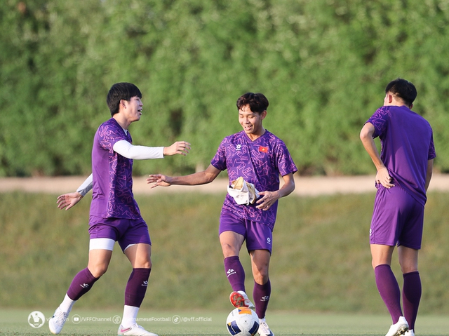 HLV Hoàng Anh Tuấn chuẩn bị kỹ các phương án cho trận tứ kết gặp U23 Iraq - Ảnh 10.