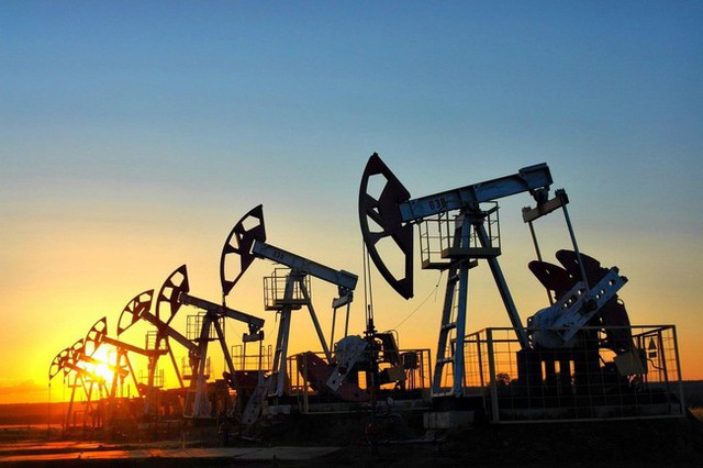 Giá dầu có thể đạt đỉnh khoảng 95 USD/thùng - Ảnh 1.