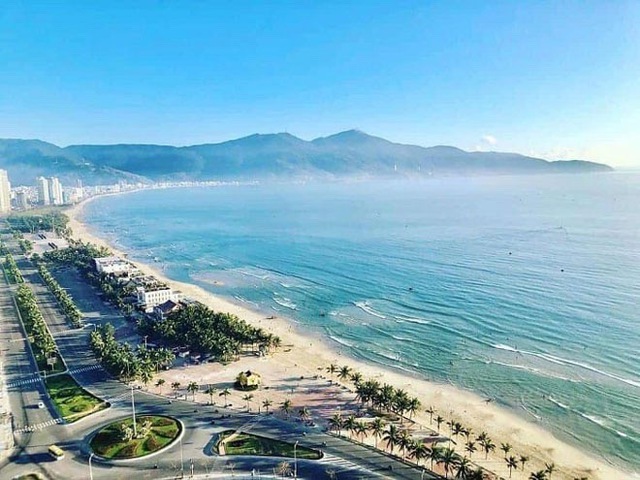 Biển Đà Nẵng được xếp hạng 10 bãi biển đẹp nhất khu vực châu Á năm 2024 - Ảnh 2.