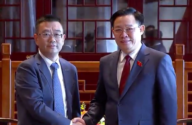 Chủ tịch Quốc hội Vương Đình Huệ tiếp các tập đoàn lớn của Trung Quốc - Ảnh 1.
