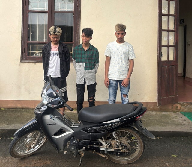 Khởi tố 3 đối tượng trộm cắp xe mô tô tại Lạng Sơn - Ảnh 1.