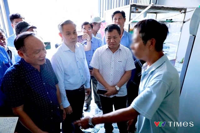Bên trong tiệm bánh mì Cô Băng nghi khiến gần 500 người ở Đồng Nai bị ngộ độc - Ảnh 1.