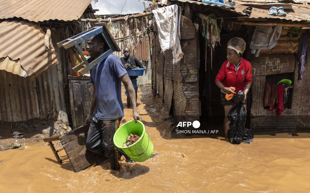 Bão nhiệt đới Hidaya tấn công Kenya và Tanzania, gây mưa lớn và lũ lụt  nghiêm trọng - Ảnh 1.