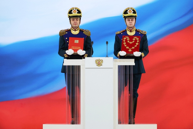 Ông Vladimir Putin nhậm chức Tổng thống Nga nhiệm kỳ thứ 5 - Ảnh 2.