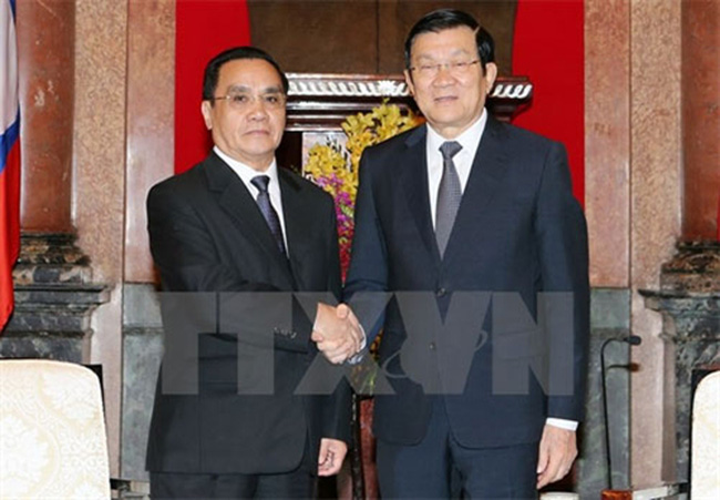 Laos Prime Minister Thongsinh Thammavong and Vietnamese State President Truong Tan Sang (Photo: TTXVN)