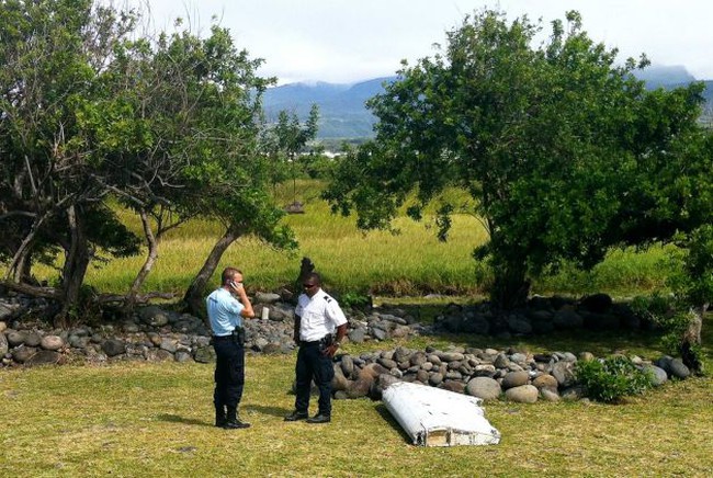 A piece of wreckage recently found in the French Reunion Island in the Indian Ocean was identified as part of a Boeing 777 (Photo: AFP)