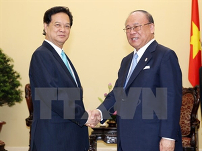 Prime Minister Nguyen Tan Dung receives Tsutomu Takebe, special advisor to the Japan-Vietnam Friendship Parliamentary Alliance (Source: VNA)